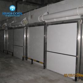 Heat Insulation Sliding Door Cold Room Efficient For Retaining Freshness